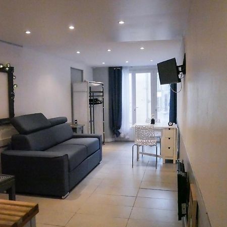 Le Studio - La Roquebrussanne Exterior foto